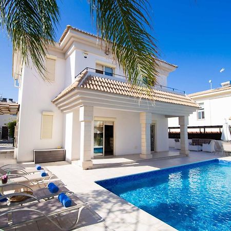 Villa Malama Paralimni Eksteriør billede