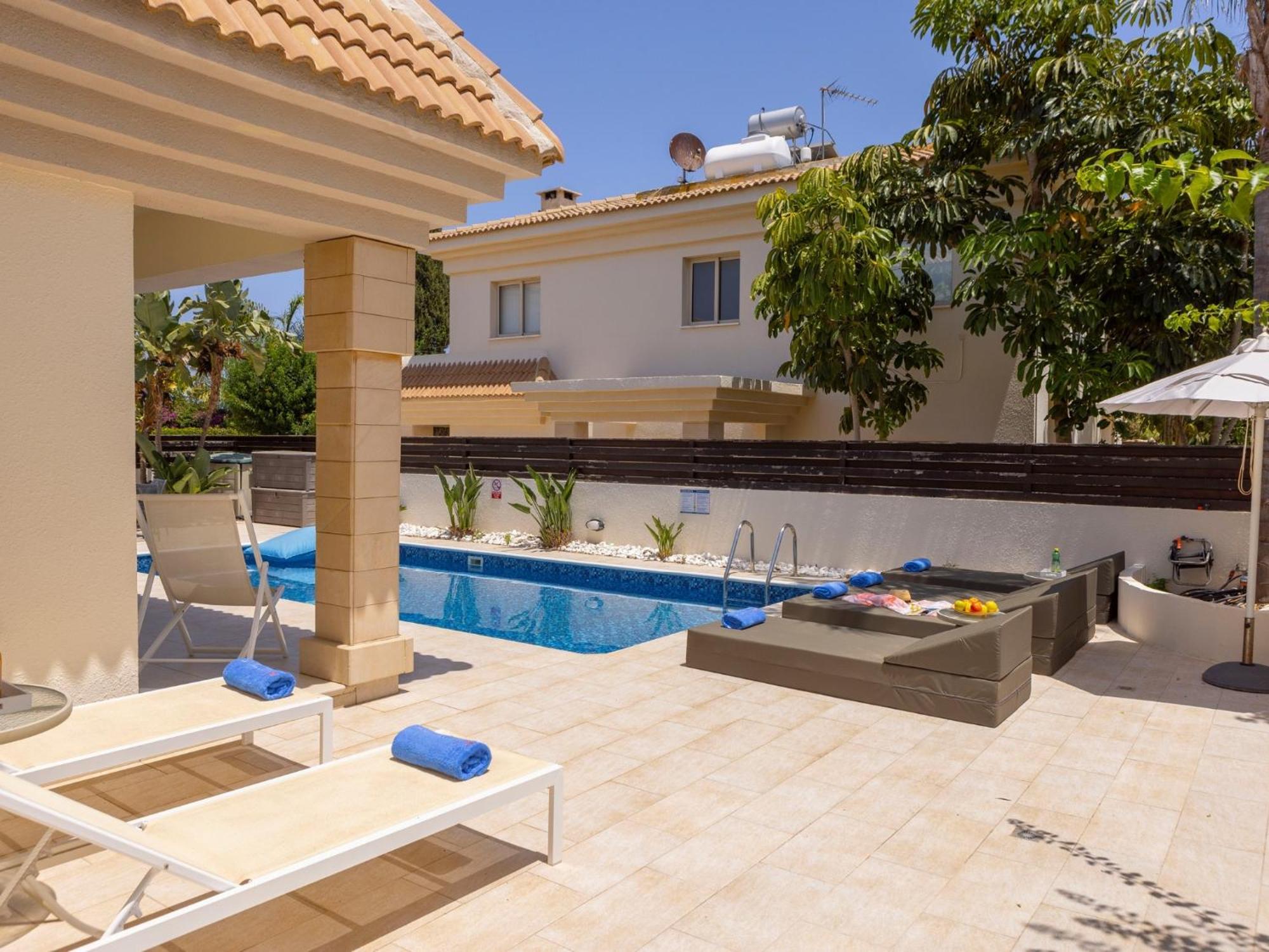 Villa Malama Paralimni Eksteriør billede