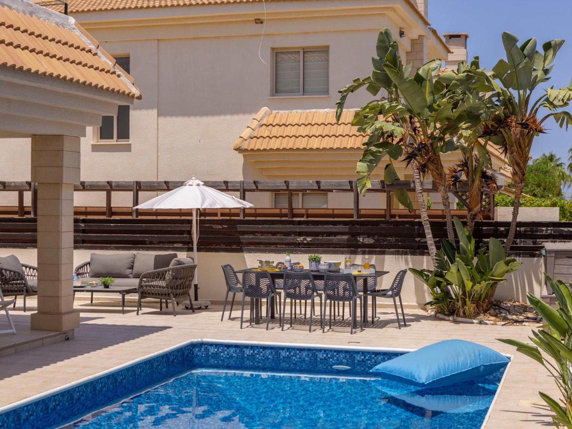 Villa Malama Paralimni Eksteriør billede