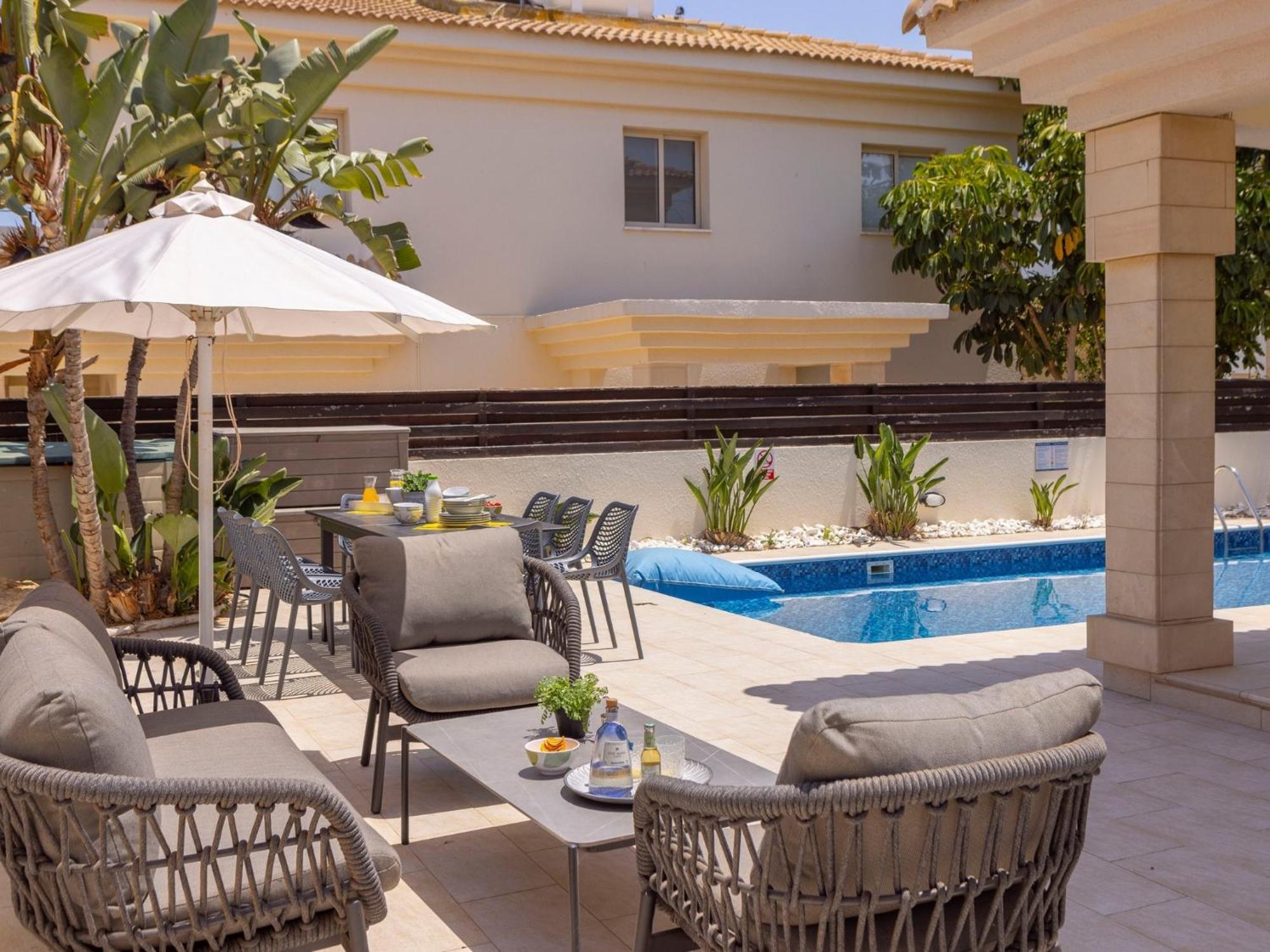 Villa Malama Paralimni Eksteriør billede