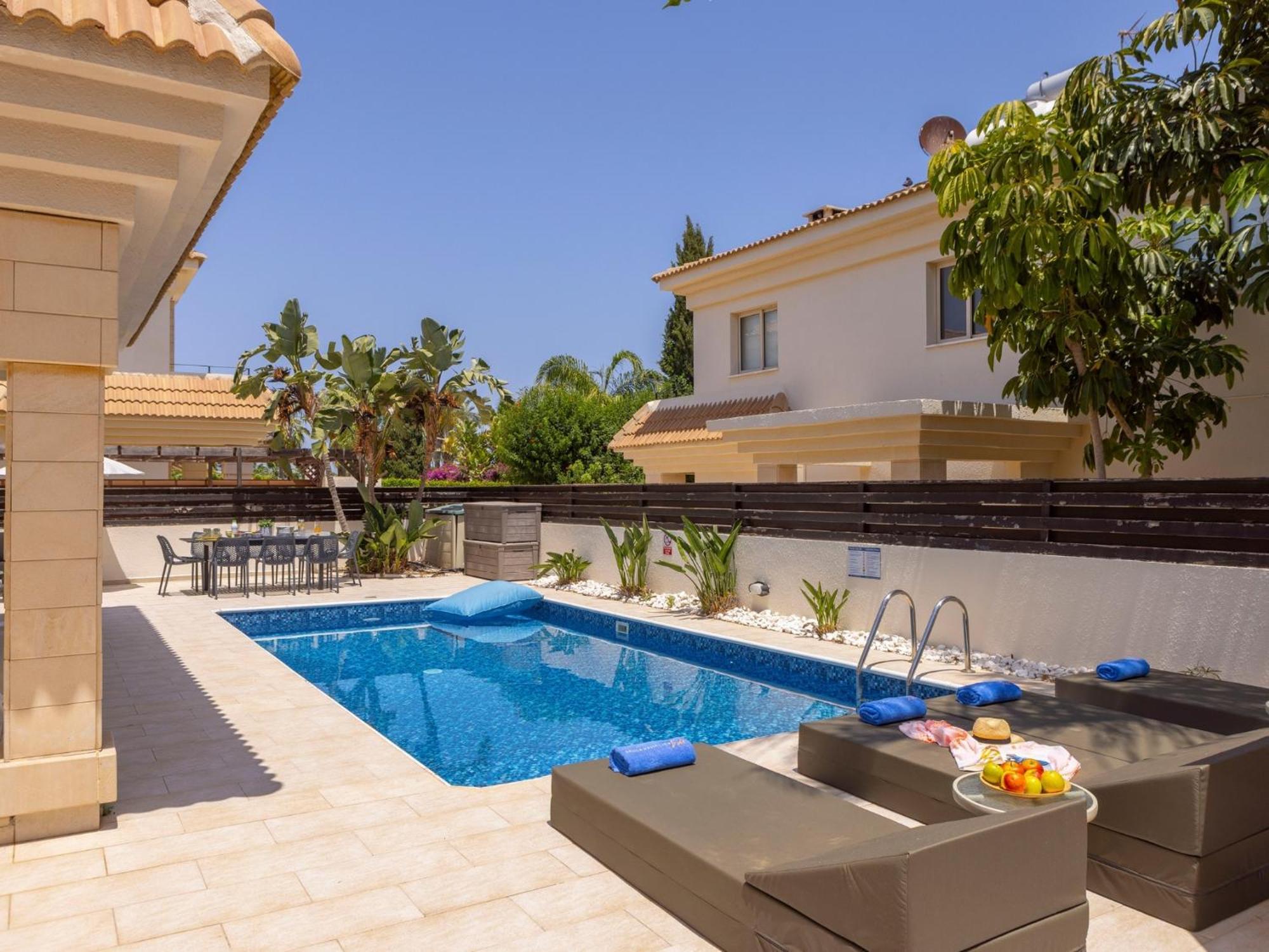Villa Malama Paralimni Eksteriør billede