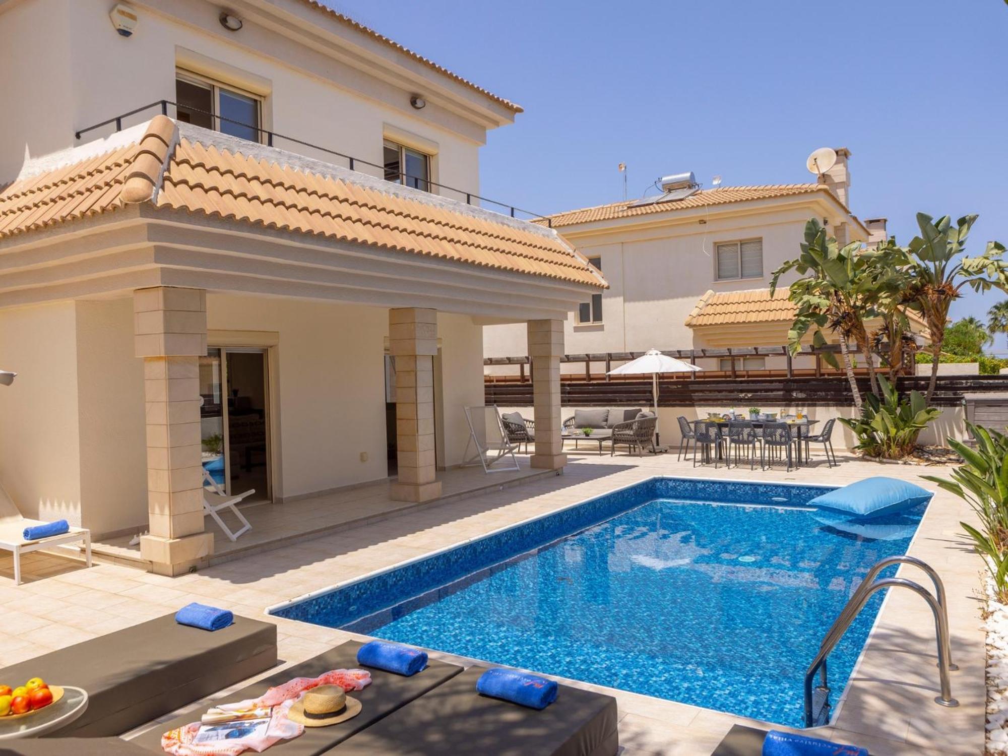 Villa Malama Paralimni Eksteriør billede