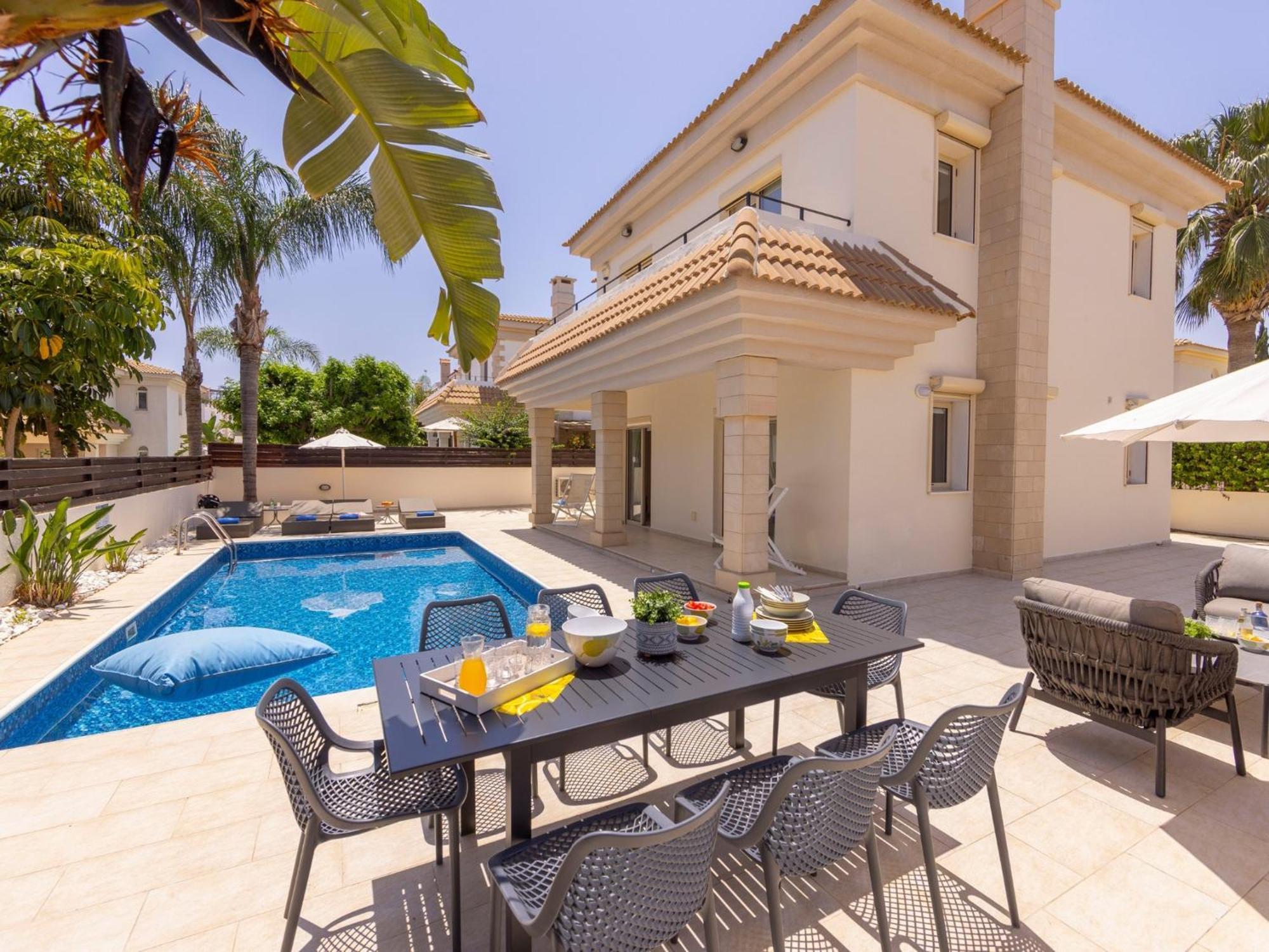 Villa Malama Paralimni Eksteriør billede