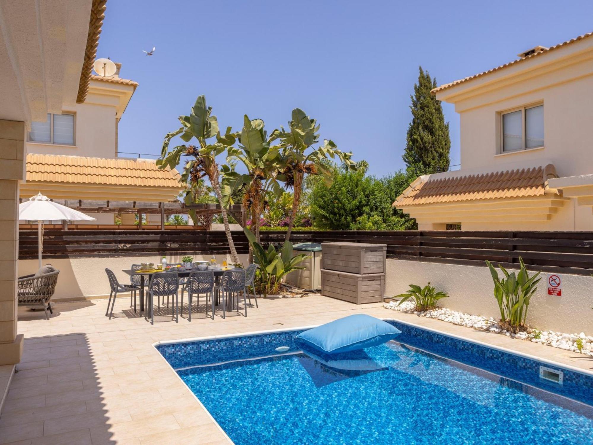Villa Malama Paralimni Eksteriør billede