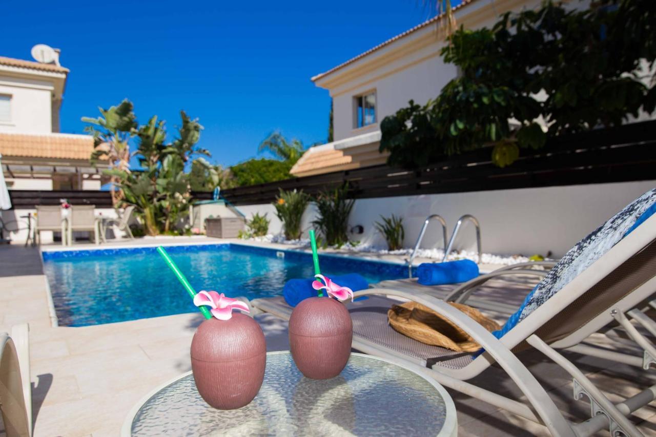 Villa Malama Paralimni Eksteriør billede
