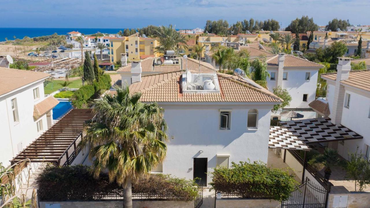 Villa Malama Paralimni Eksteriør billede
