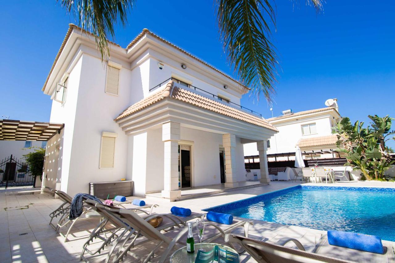 Villa Malama Paralimni Eksteriør billede